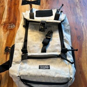 Mystery Ranch men’s small backpack LIMITED EDITION The Spartan-Multicam Alpine